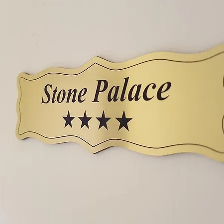 Luxury Boutique Stone Palace דירה *